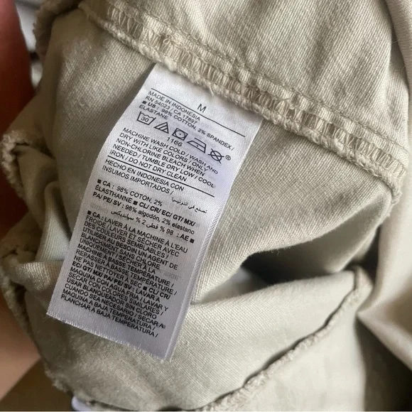 Maternity Utility Pant - Picture 9 of 9